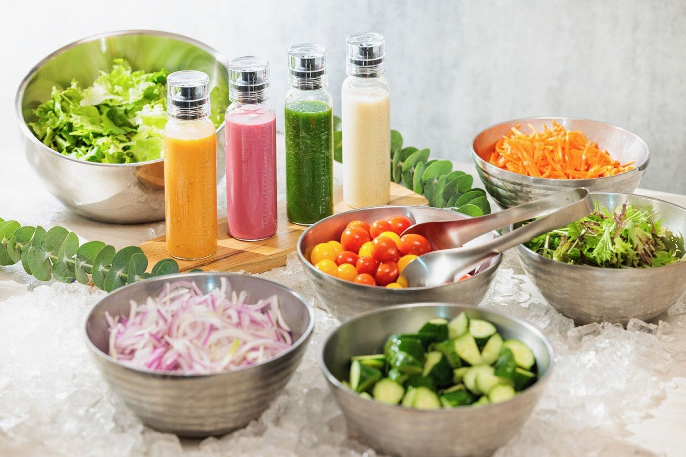 身体喜ぶ 15品目のサラダブッフェ