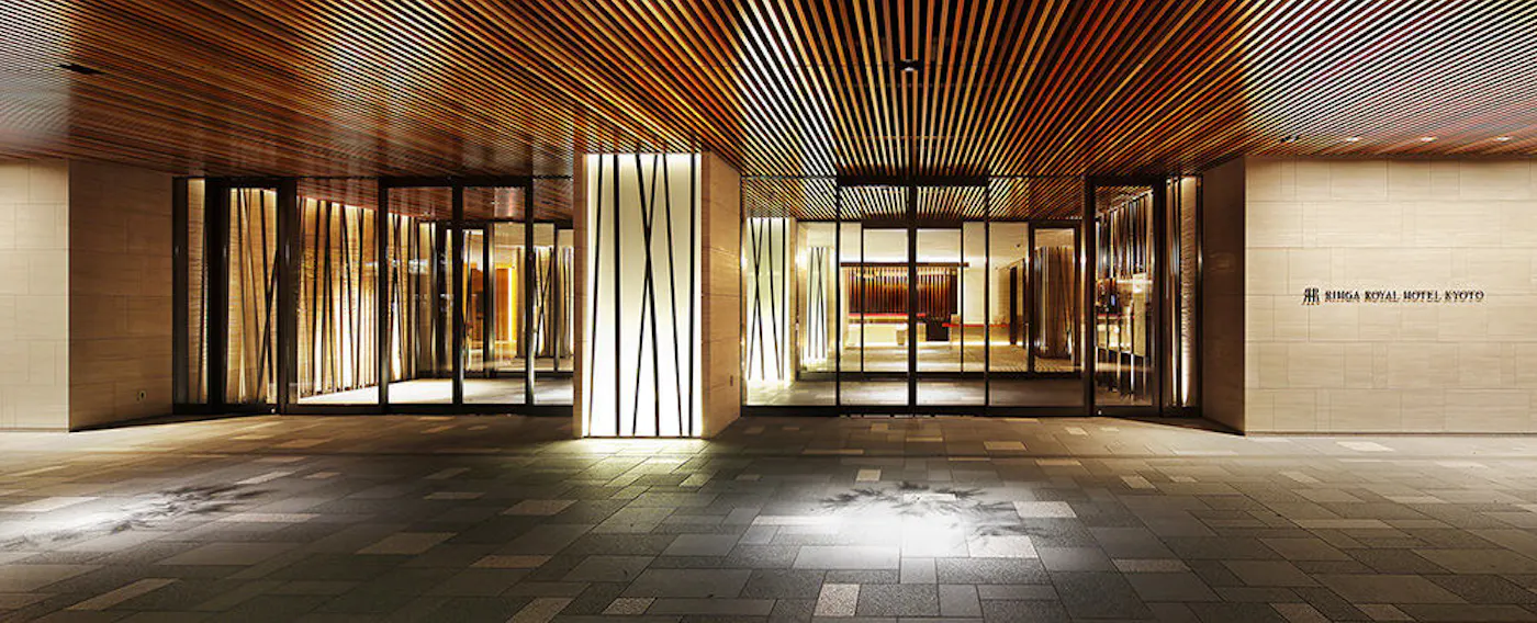 Khai trương lại vào ngày 8 tháng 9 năm 2016