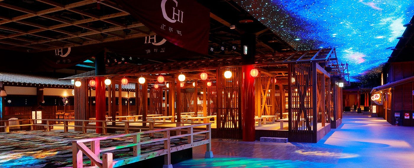 천장을 수놓는 프로젝션 매핑