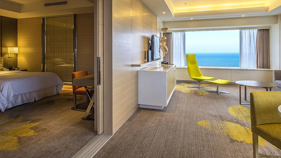 Phoenix Seagaia Ocean Tower