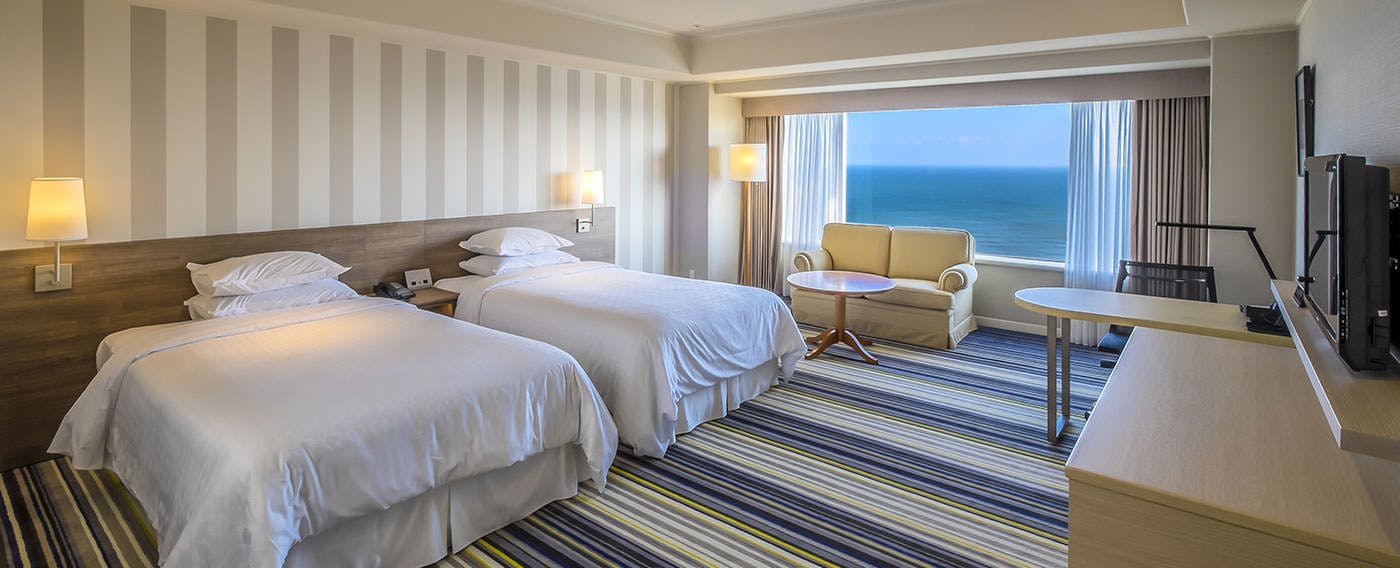 Phoenix Seagaia Ocean Tower