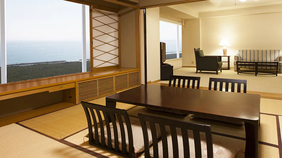 Phoenix Seagaia Ocean Tower