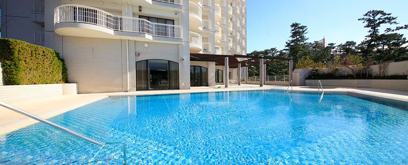 専用屋外プール