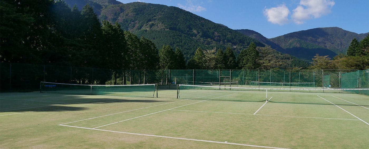 テニスコート