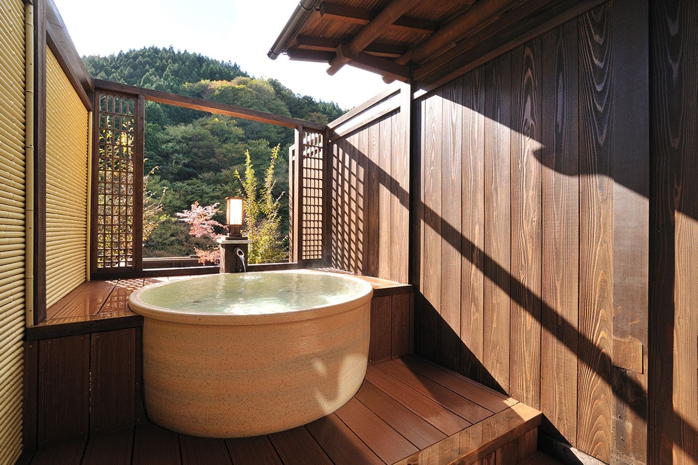 【โมมิ】อ่างอาบน้ำกลางแจ้งภายในห้องพัก