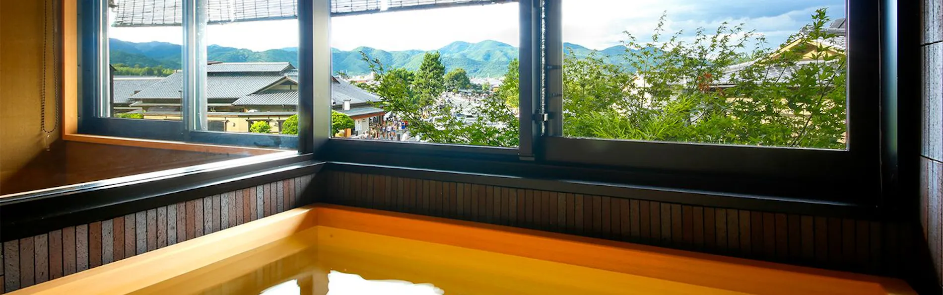 京都 嵐山温泉 渡月亭