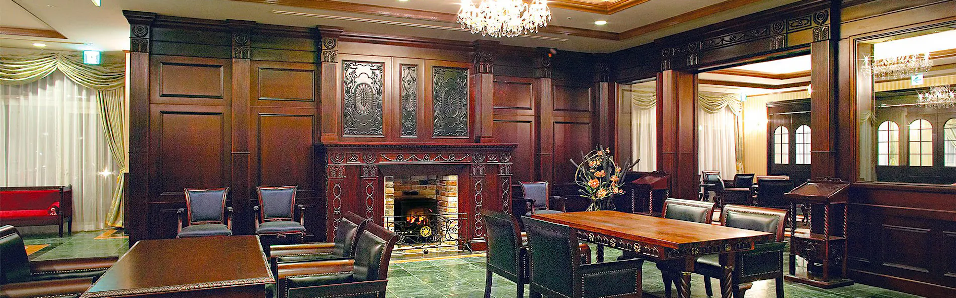 オールドイングランド道後山の手ホテル