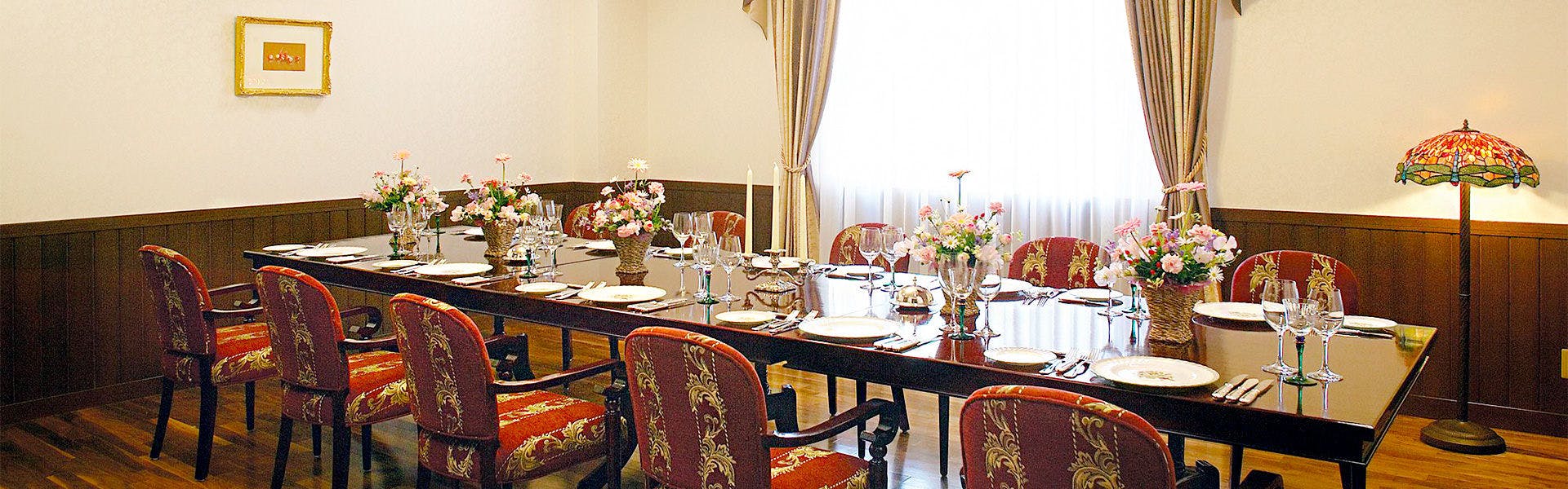 オールドイングランド道後山の手ホテル