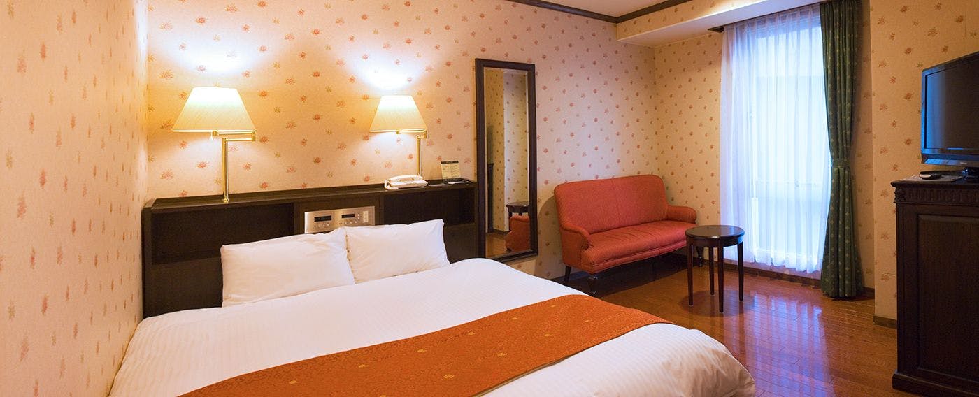 Old England Dogo Yamanote Hotel