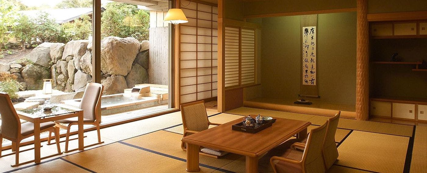 支笏湖第一寶亭留・翠山亭