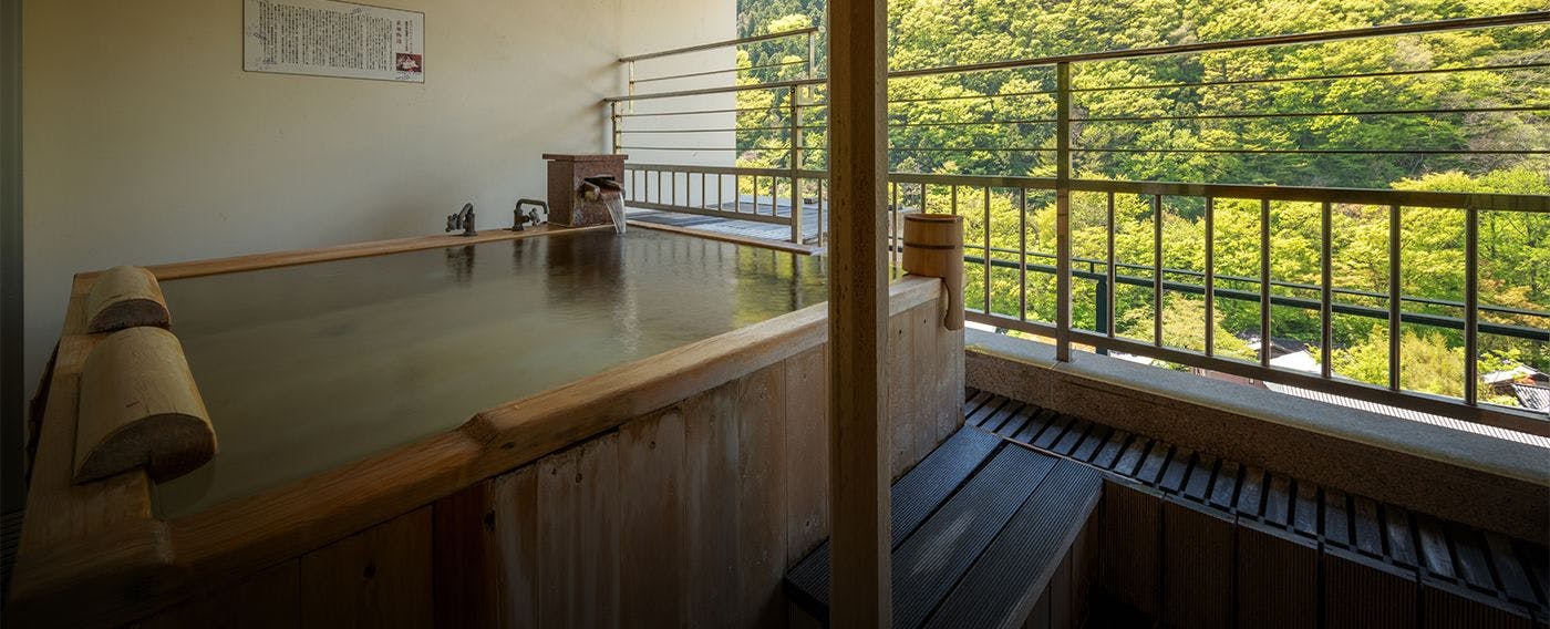 ホテル華の湯