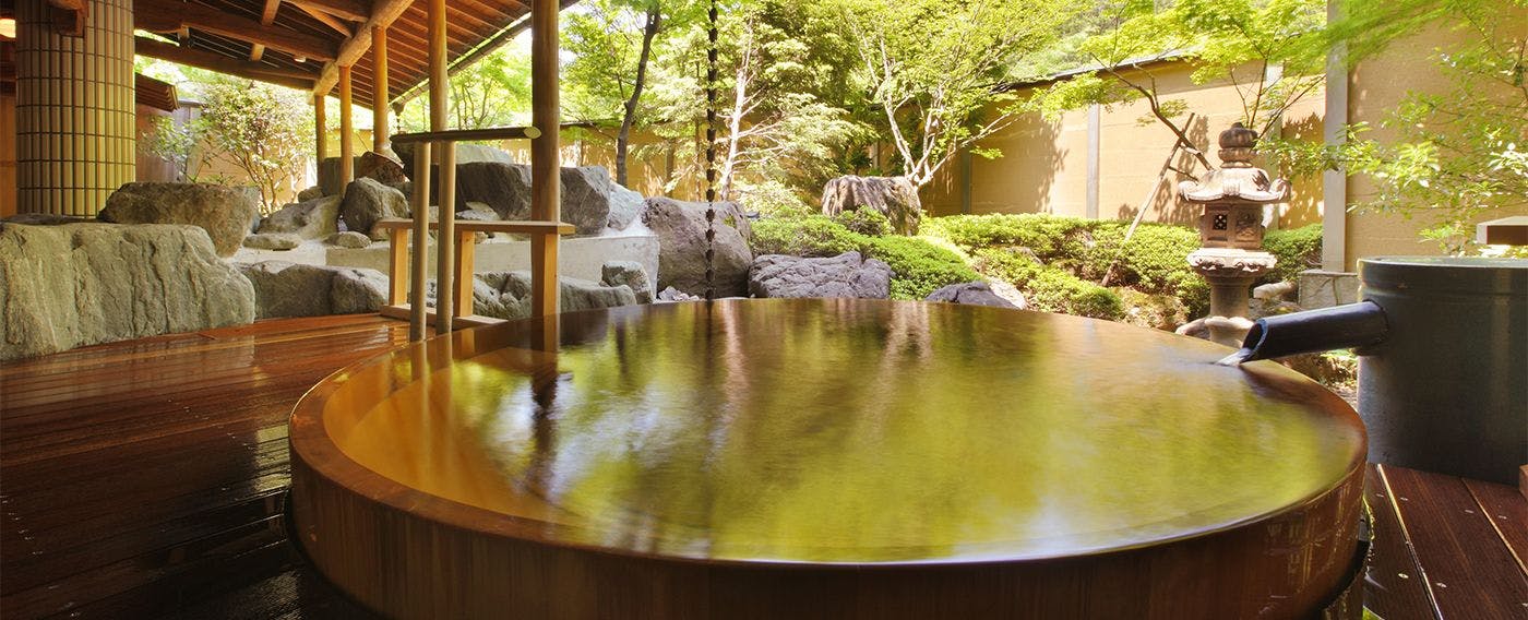 ホテル華の湯