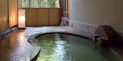 ホテル華の湯