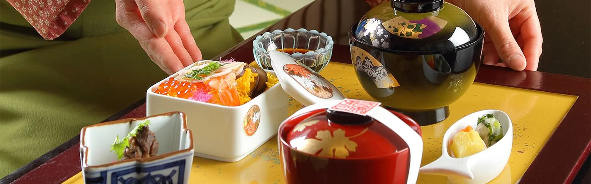 ホテル華の湯