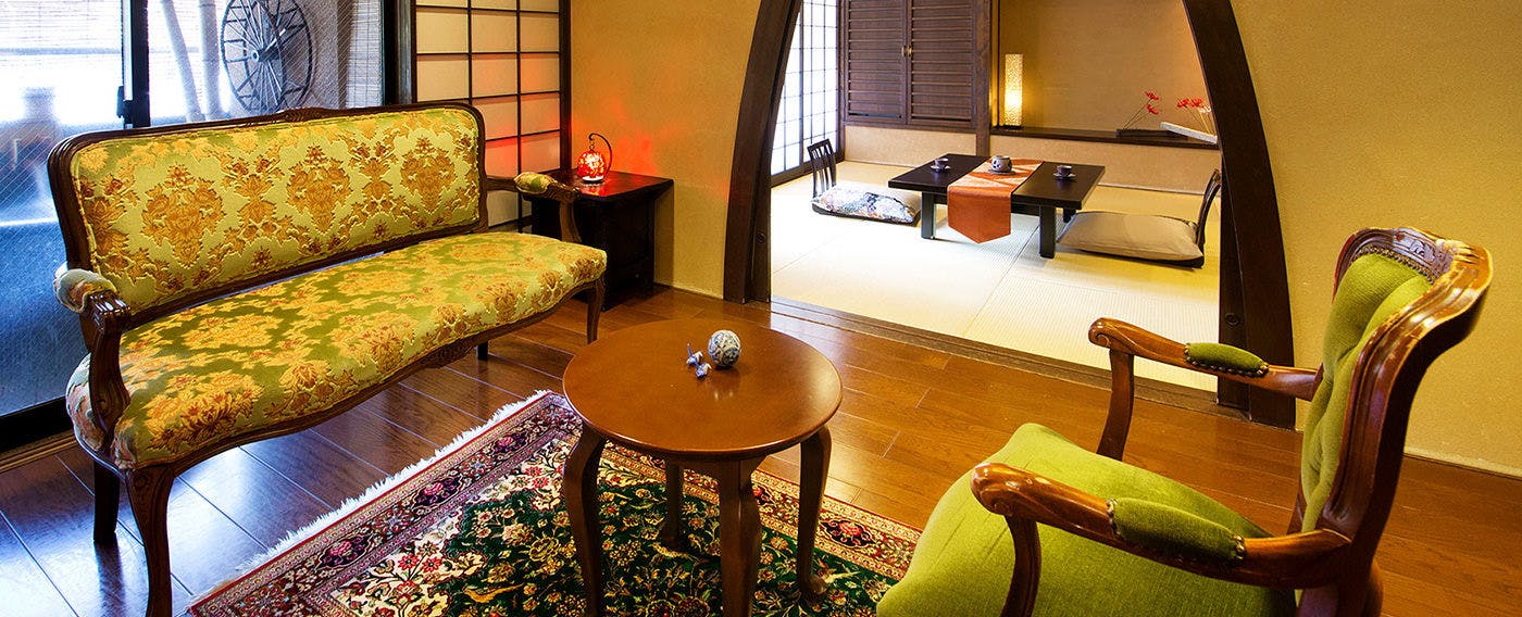 Gero Onsen Kokoro wo Naderu Seijaku Miyako