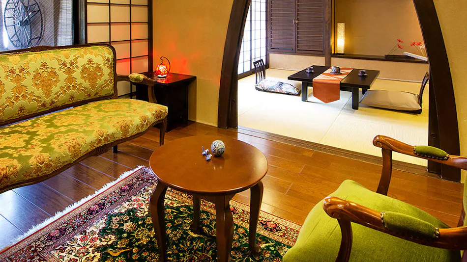 Gero Onsen Kokoro wo Naderu Seijaku Miyako