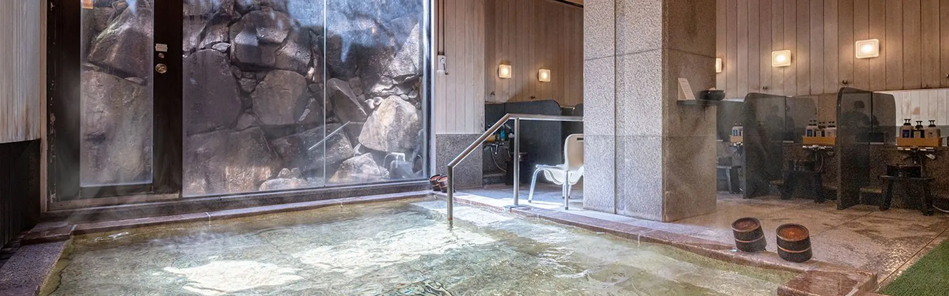 宮島 錦水館