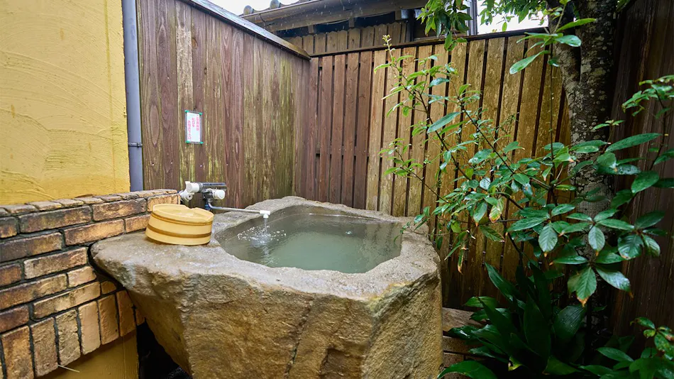 "Japanese Prayer Hotel " Aoshima Jizo-an