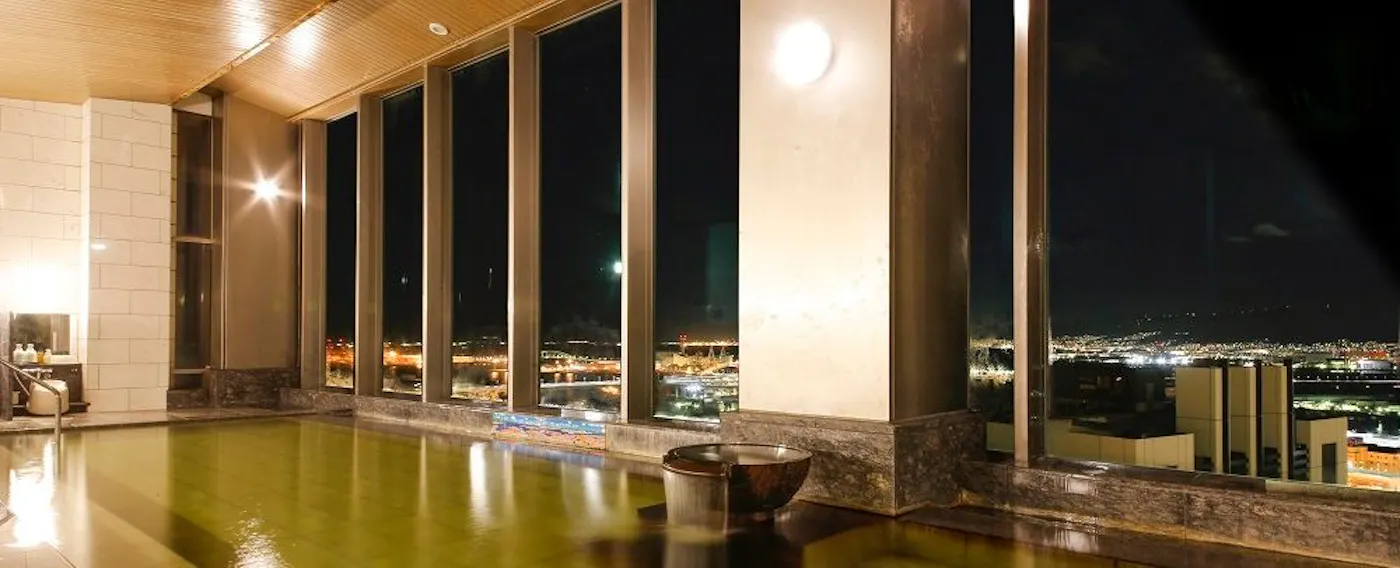 31st-floor Natural Panoramic Onsen “S-PARK”