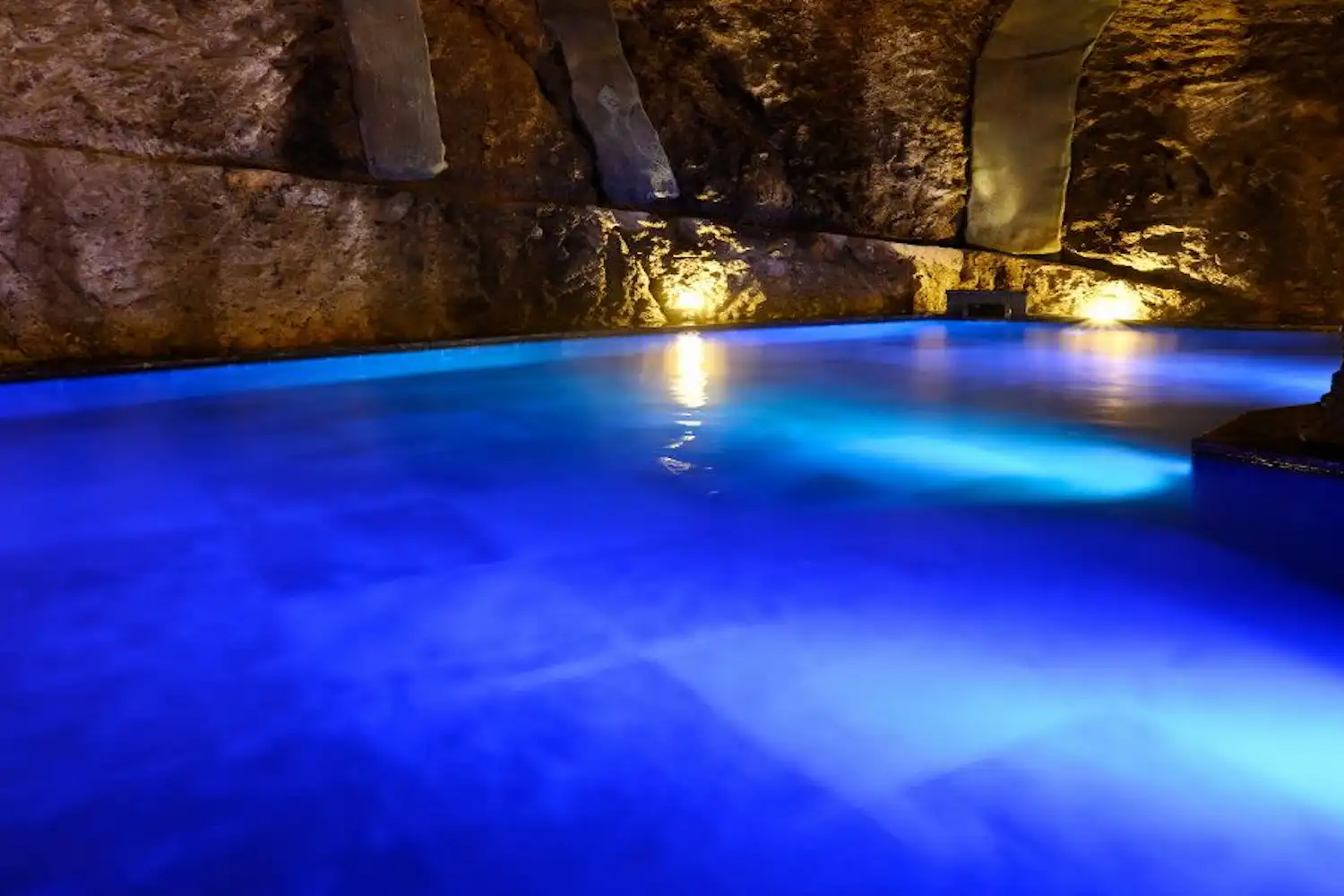 น้ำพุร้อน