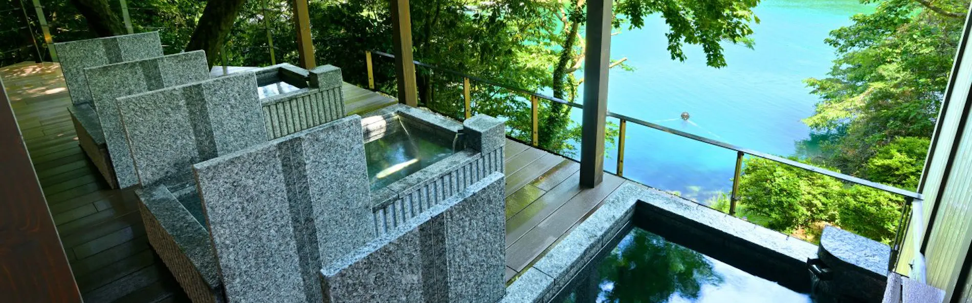 能登九十九湾 百楽荘