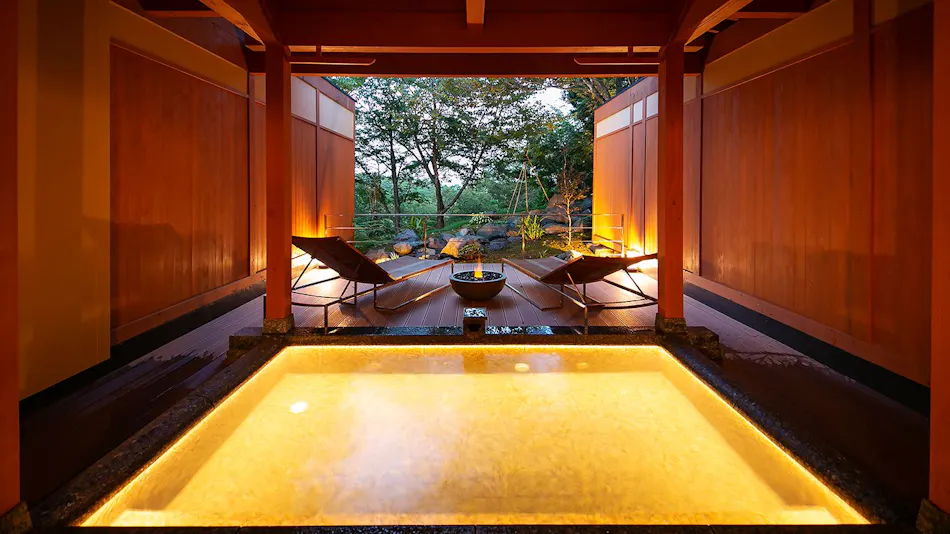 Noto Tsukumowan Hyakurakuso