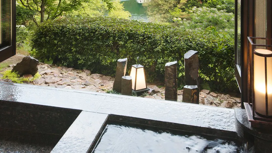 Noto Tsukumowan Hyakurakuso