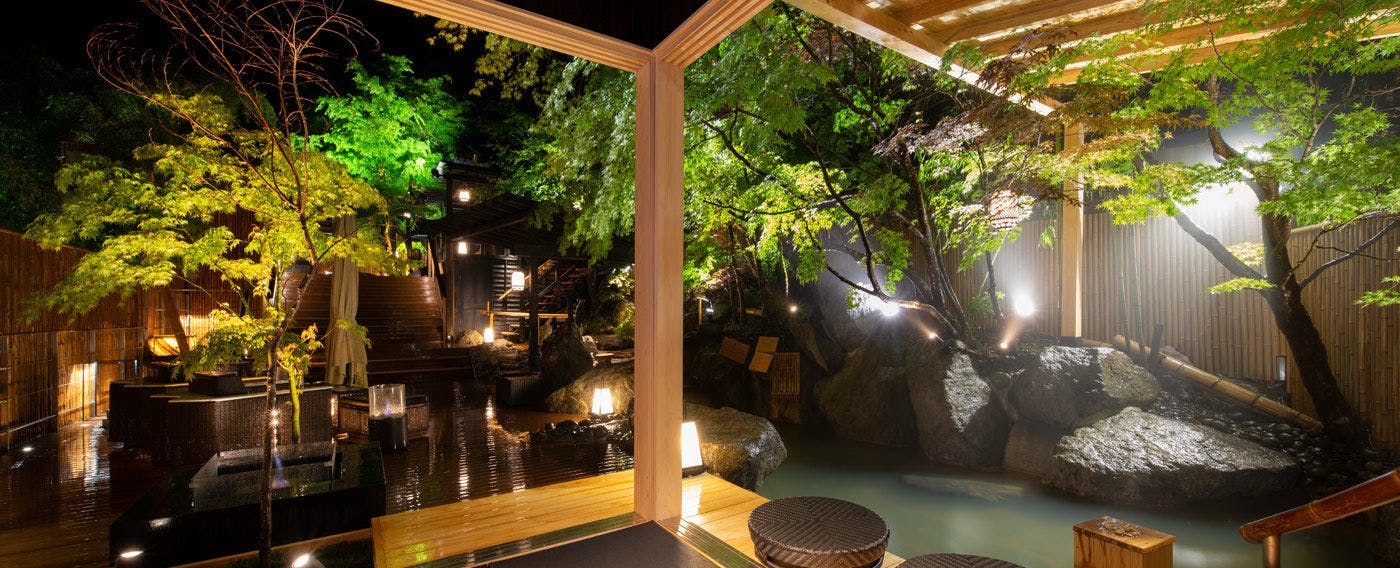 Hidden Retreat Shirakawa Gensen Sanso Takefue