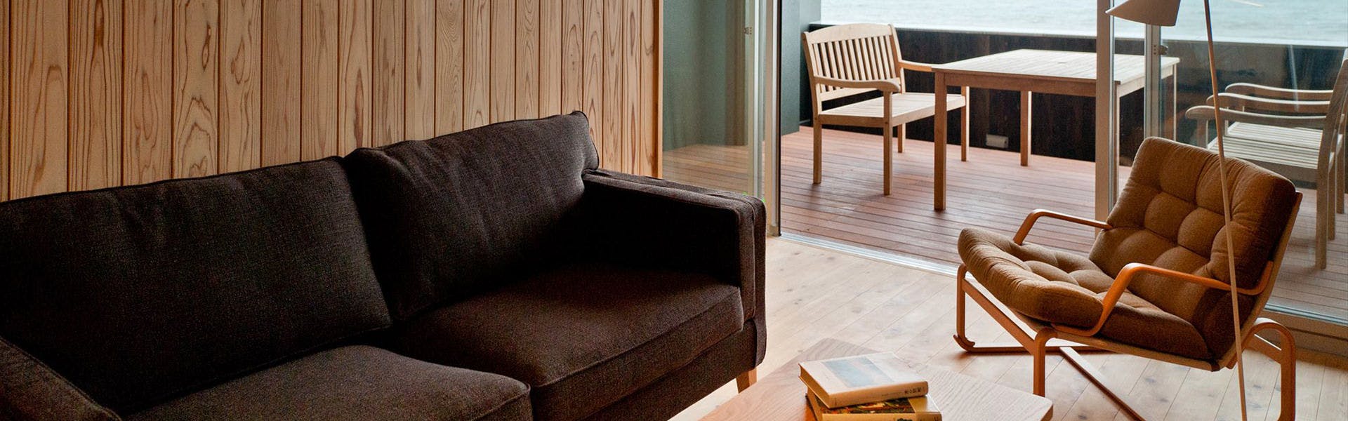 里海邸 －金波楼本邸－