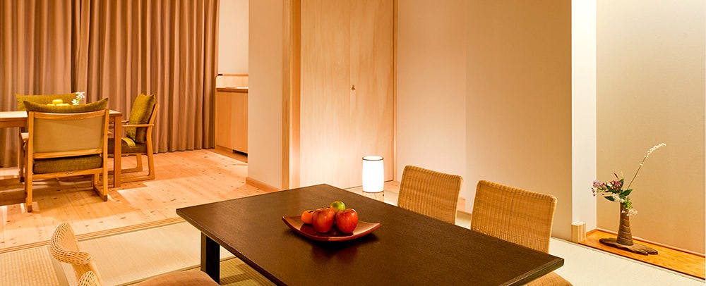 里海邸 金波楼本邸 の空室状況を確認する 宿泊予約は 一休 Com