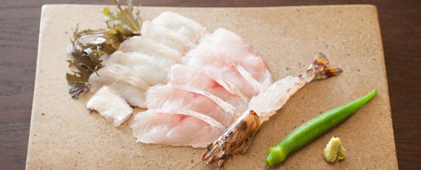 里海邸 金波楼本邸