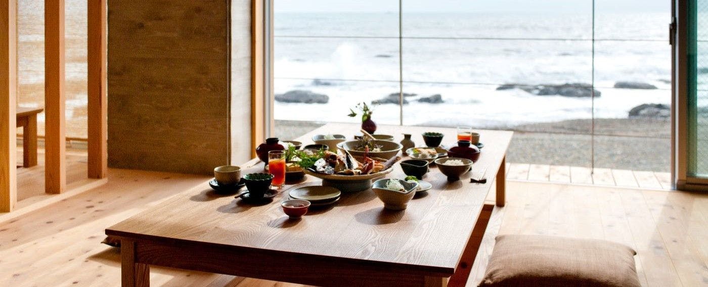 里海邸 金波楼本邸