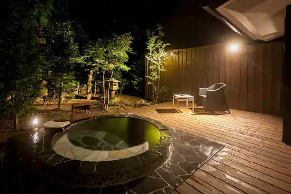 น้ำพุร้อน