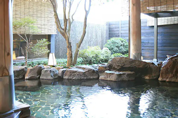 น้ำพุร้อน