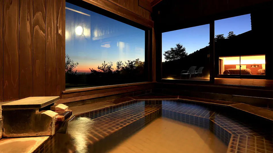 Highland Hideaway Spa & Greeness