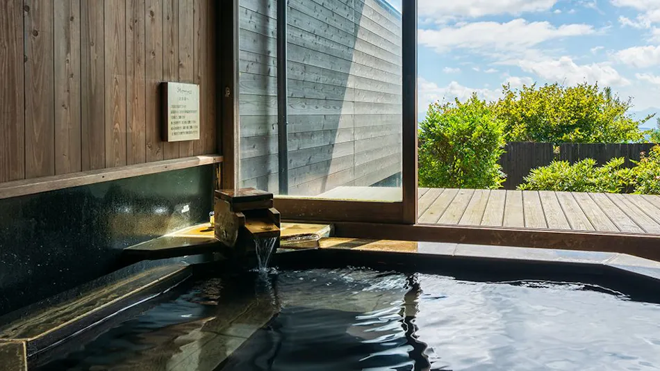 Highland Hideaway Spa & Greeness