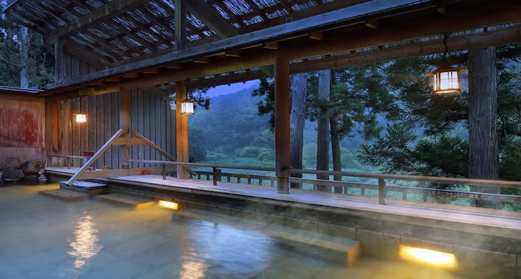 銀山温泉 天童温泉 瀬見温泉のおすすめホテル 旅館 5選 宿泊予約は 一休 Com 銀山温泉 天童温泉 瀬見温泉のおすすめホテル 旅館 5選 宿泊予約は 一休 Com
