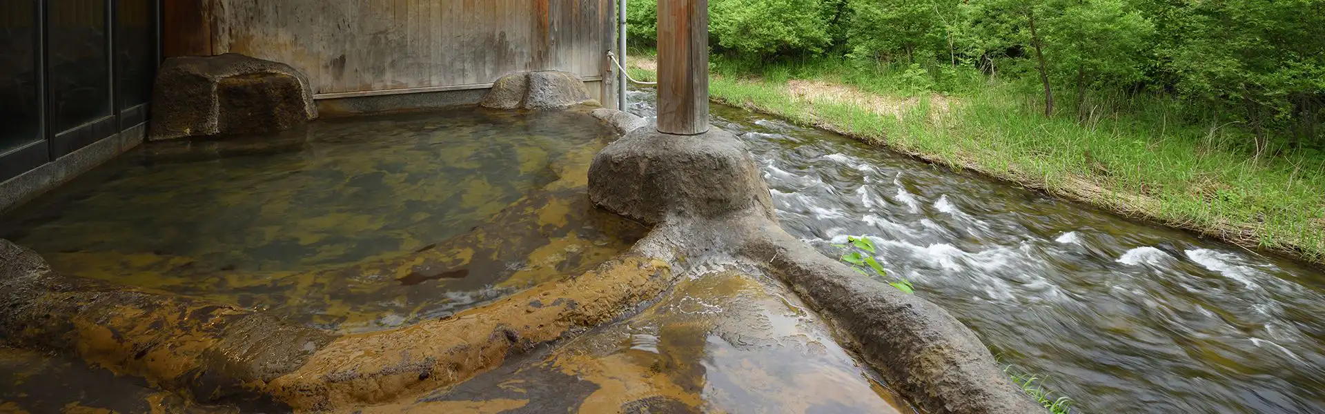 ロビーラウンジ