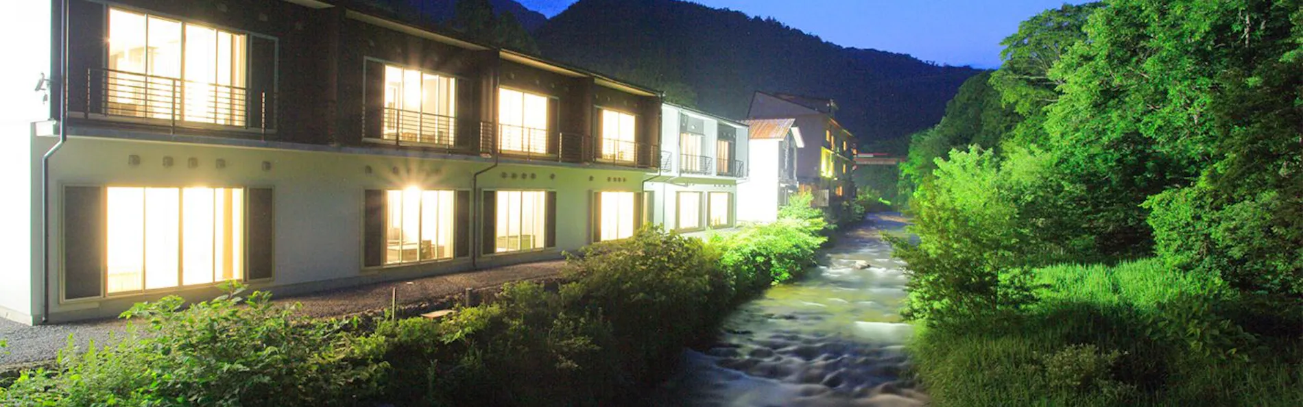 藤三旅館・別邸 鉛温泉 心の刻 十三月