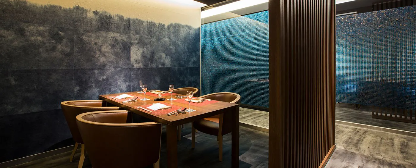 個室食事処「もりの風茶寮」