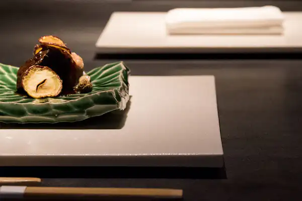 ร้านอาหาร (Higashiyama Wakon)