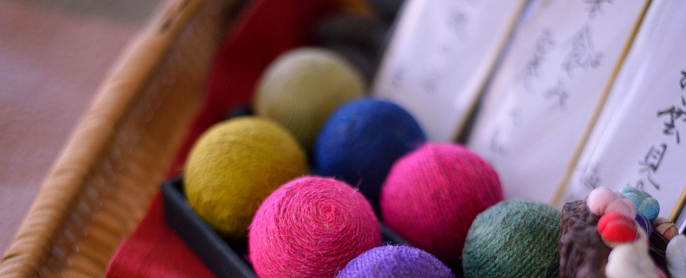 お客様の詠まれた和歌や俳句・お子様の詠まれた短歌もございます