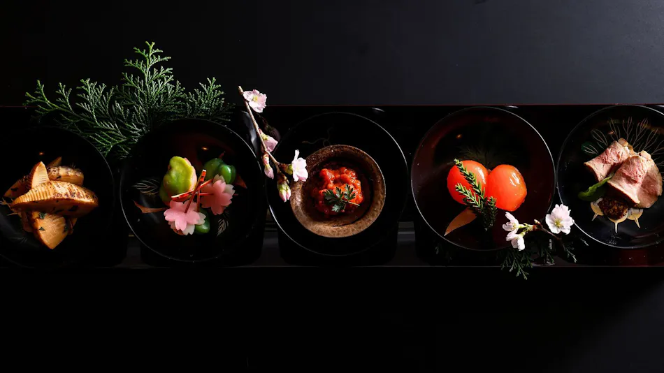 Yuhigaura Onsen ryotei Kai