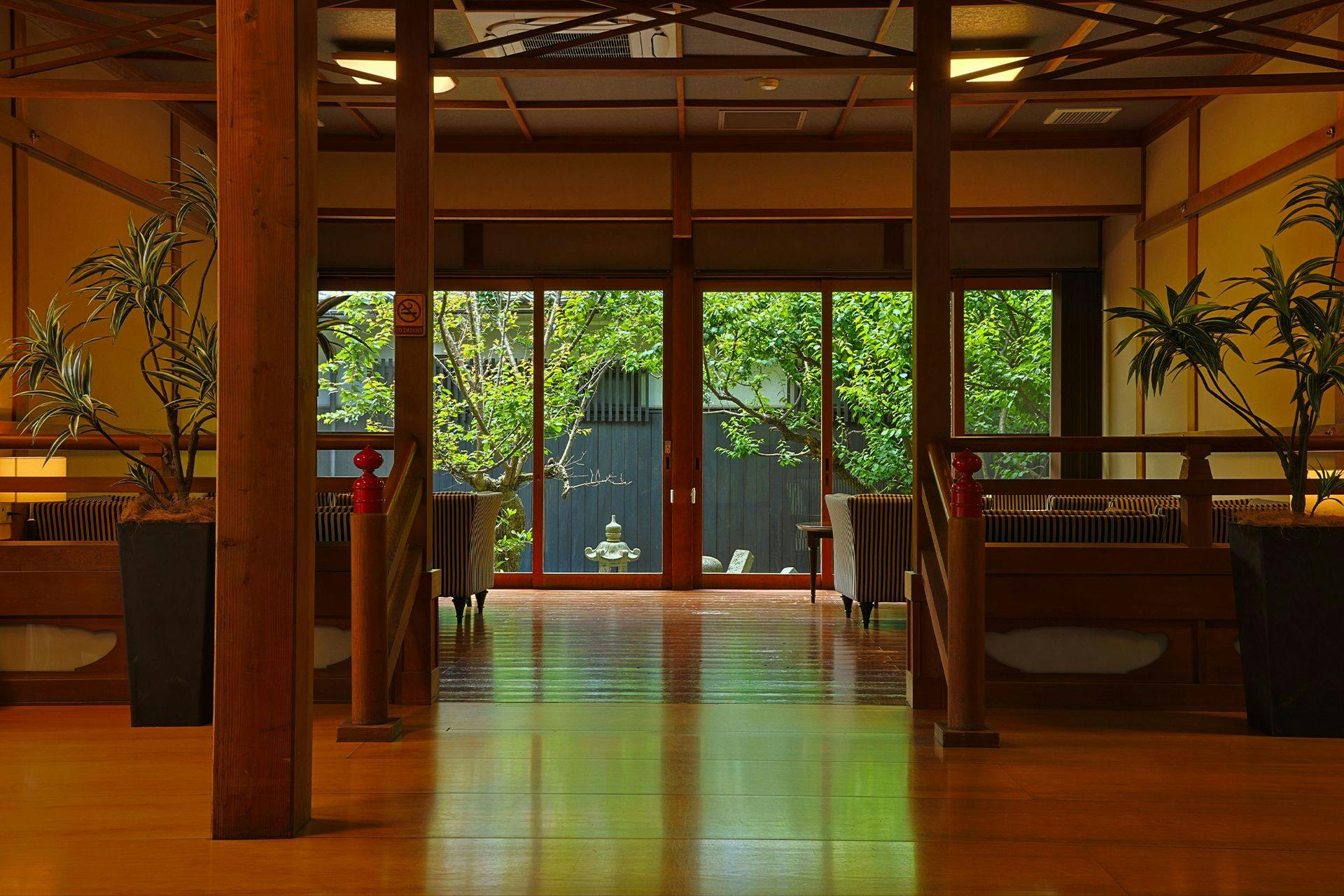 Yuhigaura Onsen ryotei Kai