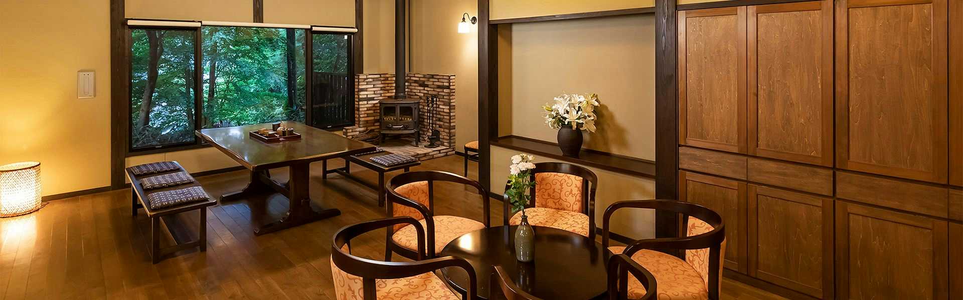 Japanese-Western room at Yufusaryo