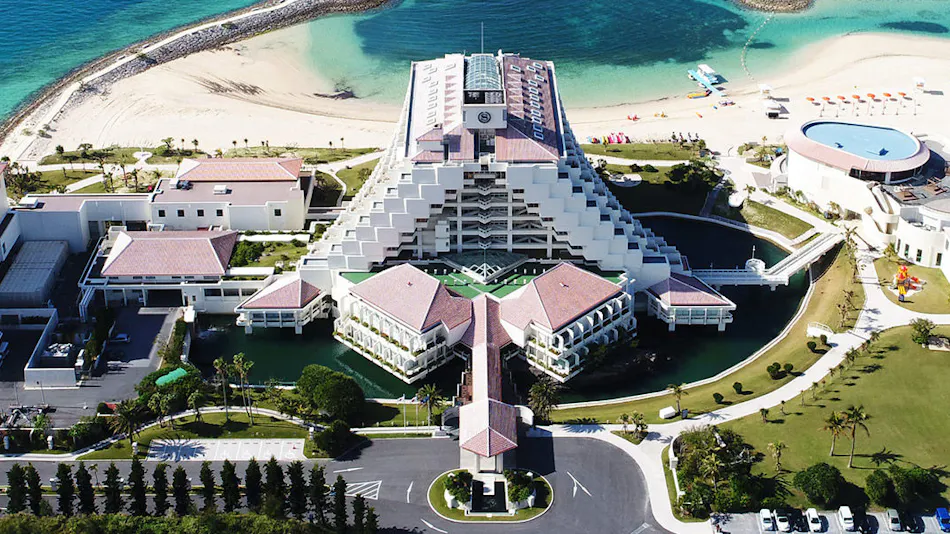 Sheraton Okinawa Sunmarina Resort