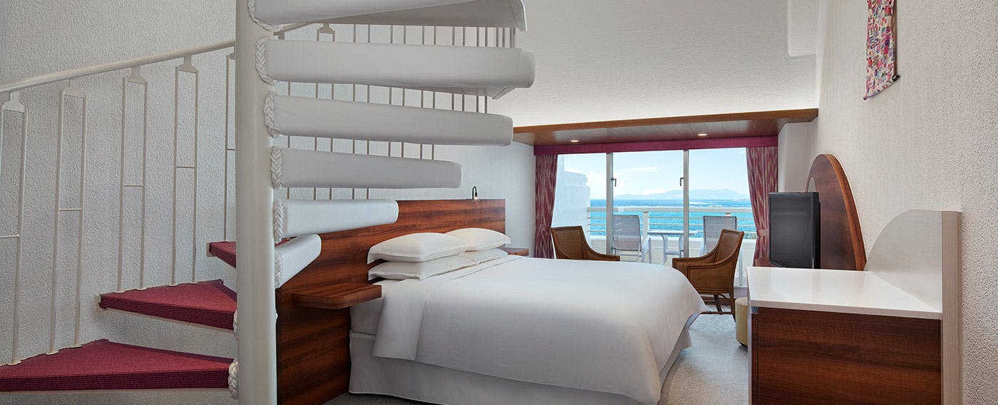 Sheraton Okinawa Sunmarina Resort