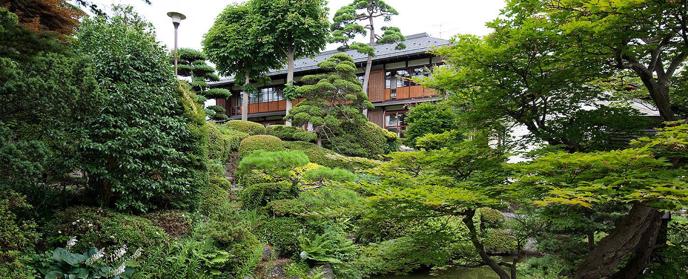 葉山舘