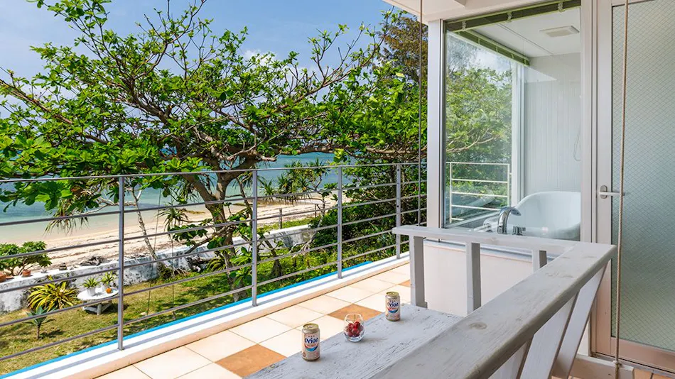 Beach Room