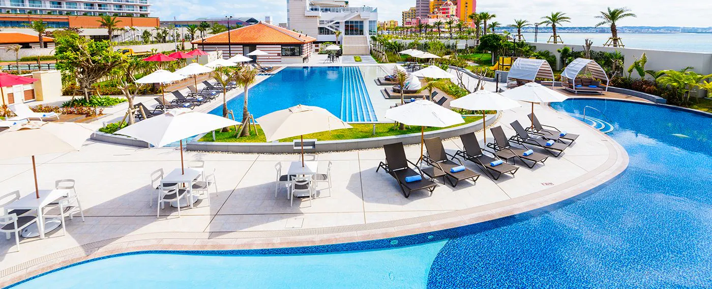 屋外プール(夏季営業)